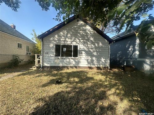 730 Cameron St, Regina, SK, S4T2S1 | Card Image