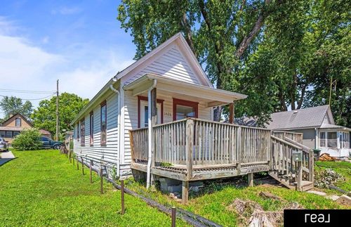 3426 V St, Omaha, NE, 68107-3343 | Card Image