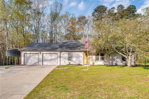 592 Linda Ln, Powder Springs, GA, 30127-6826 | Card Image