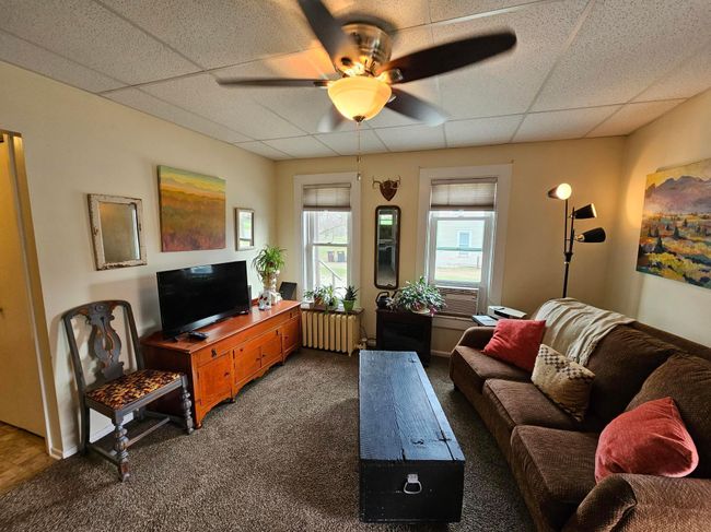 Living Room/Unit 1 | Image 7