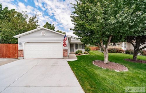 749 Clarence Ct, Idaho Falls, ID, 83402-5597 | Card Image