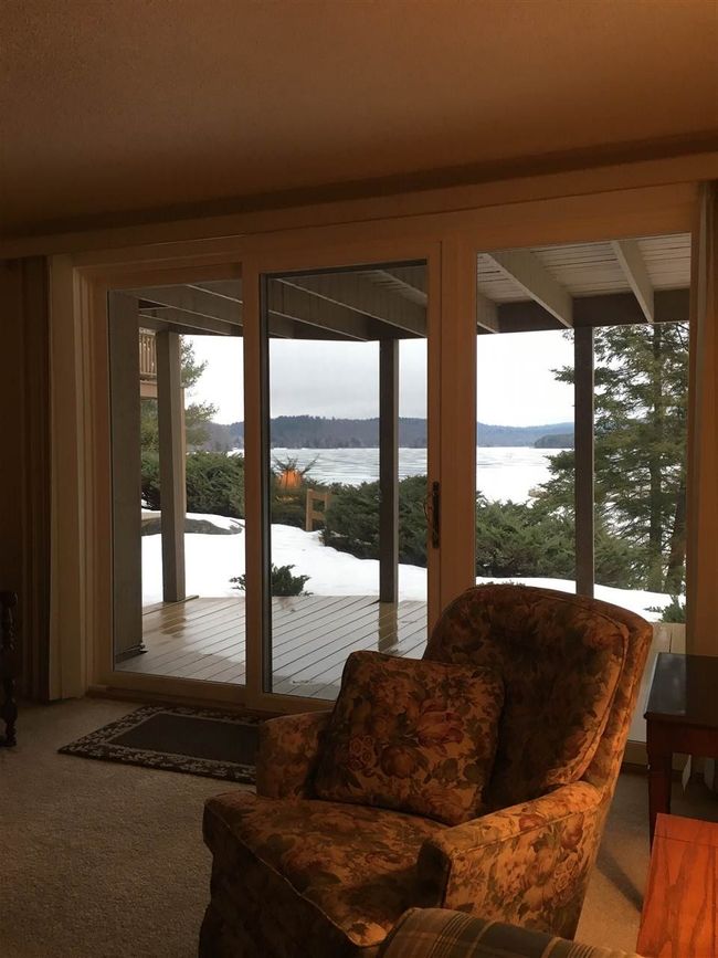 14 Pioneer Pt, Condo with 3 bedrooms, 3 bathrooms and null parking in Grantham NH | Image 10