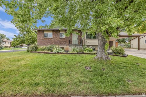 1022 N 3200 W, West Point, UT, 84015-7553 | Card Image