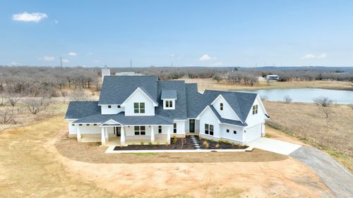 117 Mustang Springs Cir, Sunset, TX, 76270-2175 | Card Image