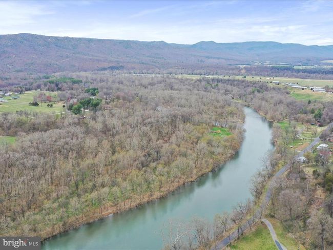 317 Locustdale Loop, House other with 3 bedrooms, 3 bathrooms and null parking in SHENANDOAH VA | Image 38