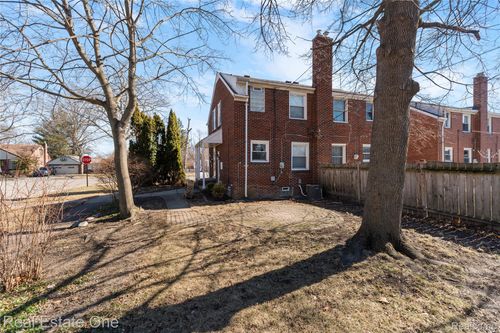 1804 15th St, Wyandotte, MI, 48192-3616 | Card Image