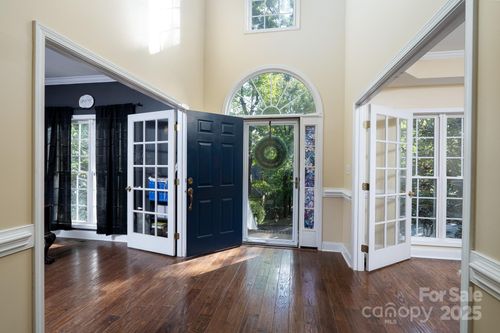 709 Carson Ct, Kannapolis, NC, 28083-6965 | Card Image