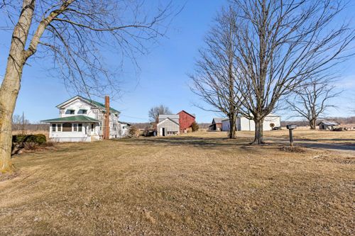 8360 Day Rd, Pittsford, MI, 49271-9648 | Card Image