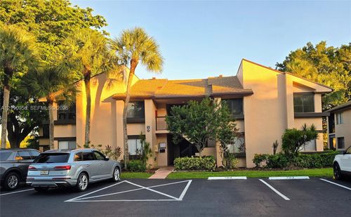 404-2120 Sw 94th Ter, Davie, FL, 33324-6803 | Card Image