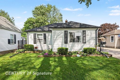 609 S Alp St, Bay City, MI, 48706-4276 | Card Image
