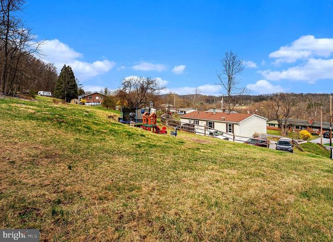 1438 Manatawny Dr, House other with 3 bedrooms, 2 bathrooms and null parking in BOYERTOWN PA | Image 26