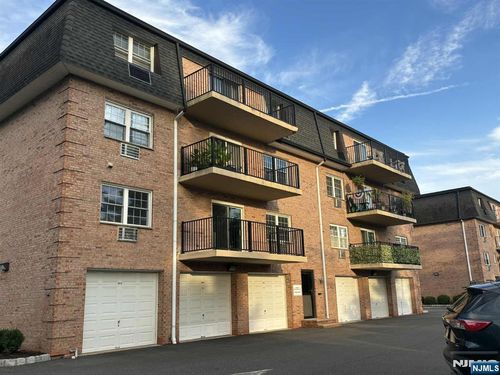 550 Fairview, Westwood, NJ, 07675 | Card Image