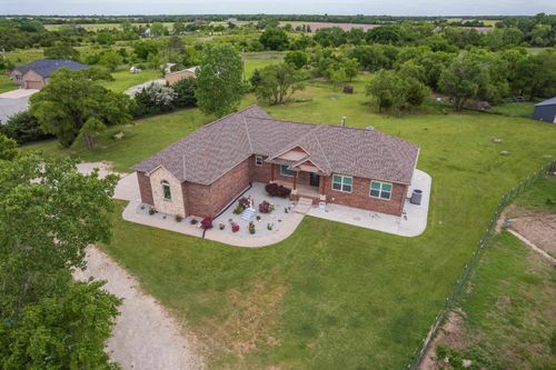 9928 W 95th St S, Clearwater, KS, 67026-9083 | Card Image