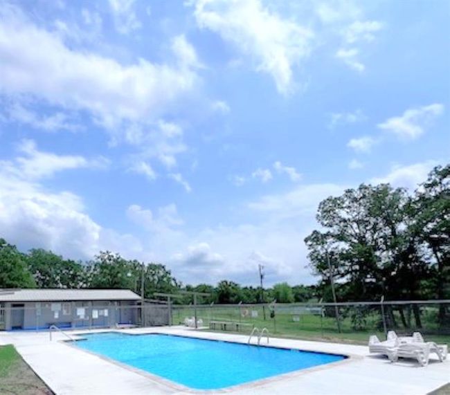 Rear View of home | Image 23
