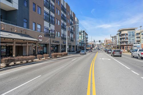 apt-512-2407 8th Ave S, Nashville, TN, 37204-2667 | Card Image