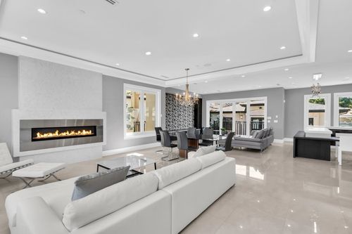 3955 Blenheim St, Vancouver, BC, V6L2Y8 | Card Image