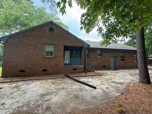 108 Matheson Dr, Ahoskie, NC, 27910-8000 | Card Image
