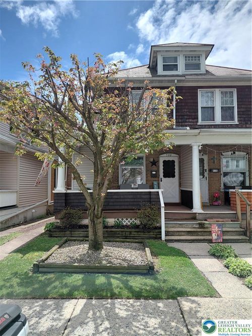 540 Franklin Ave, Palmerton, PA, 18071-1616 | Card Image
