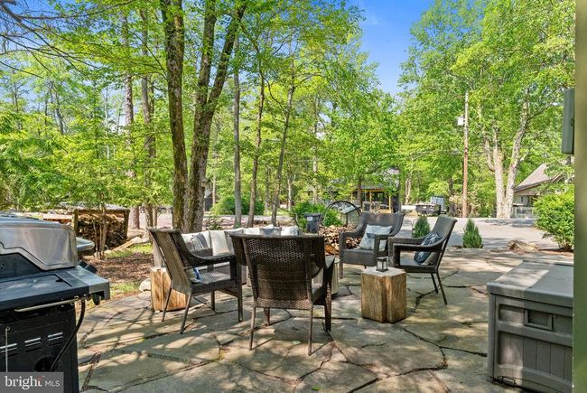 7 Red Oak Rd, House other with 3 bedrooms, 3 bathrooms and null parking in Lake Harmony PA | Image 70