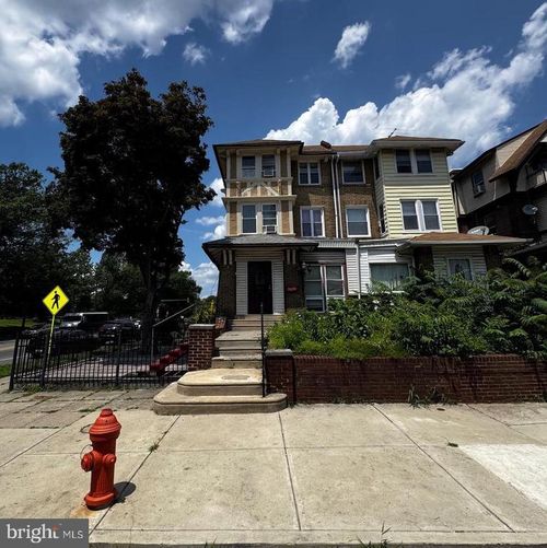 6243 Carpenter St, PHILADELPHIA, PA, 19143-2906 | Card Image