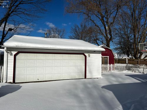 908 Baldwin Avenue, Elyria, OH, 44035 | Card Image