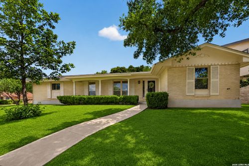 6331 Cornplanter St, Leon Valley, TX, 78238-1515 | Card Image