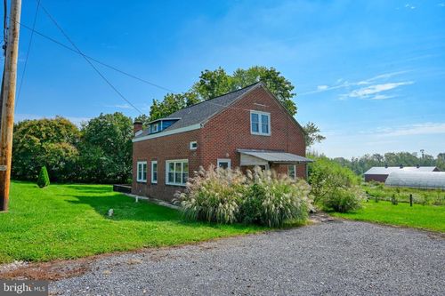 528 Jonestown Rd, JONESTOWN, PA, 17038-9221 | Card Image