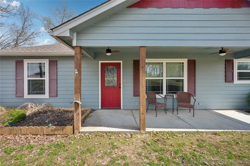 990 Lakeside Dr, Adair, OK, 74330-3080 | Card Image