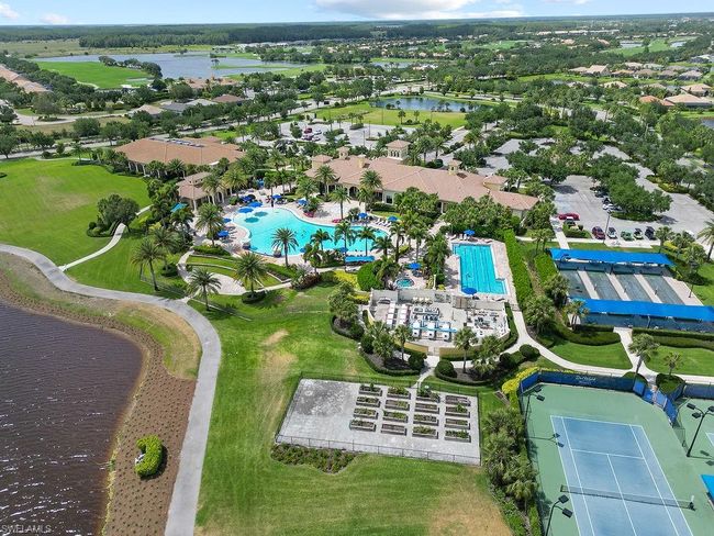 Bird's eye view with a water view | Image 44