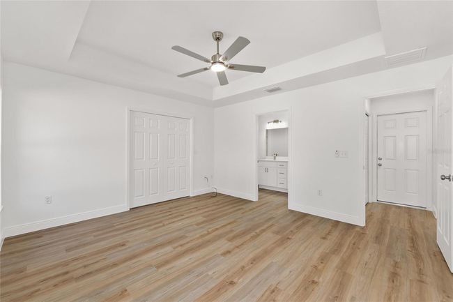 12974 Se 42 Nd Ct, House other with 3 bedrooms, 2 bathrooms and null parking in BELLEVIEW FL | Image 20