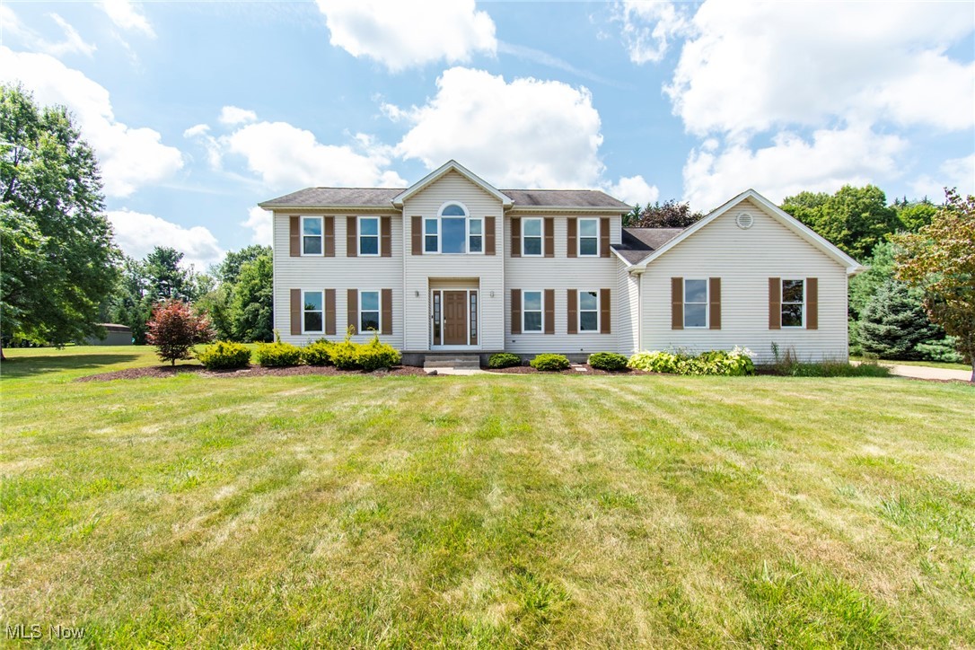 Ginger Hill Rd, New Middletown, OH 44442