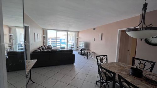 apt-1701-5161 Collins Ave, Miami Beach, FL, 33140-2723 | Card Image