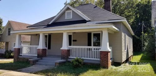 303 S Yadkin Ave, Spencer, NC, 28159-2205 | Card Image