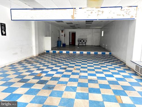 7000 Oxford Ave, PHILADELPHIA, PA, 19111-4023 | Card Image