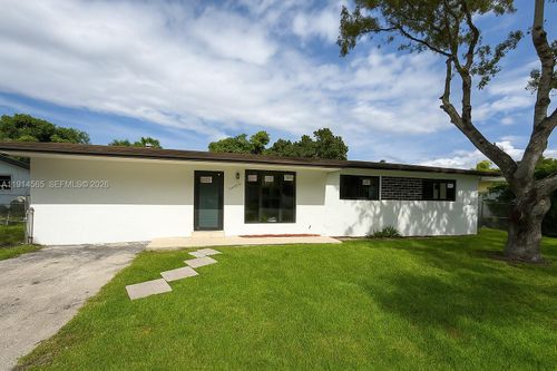 11615 Sw 142nd Ter, Miami, FL, 33176-6344 | Card Image