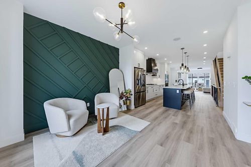 7341 37 Ave Nw, Calgary, AB, T3B1W7 | Card Image