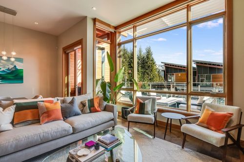 34-8400 Ashleigh Mcivor Drive, Whistler, BC, V8E1L8 | Card Image