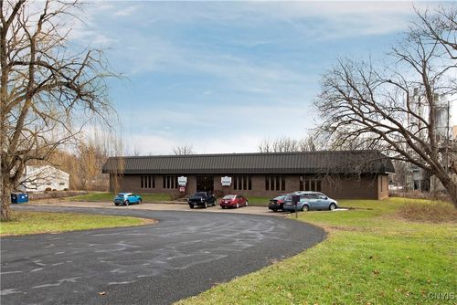 11 Furnace St, Oriskany, NY, 13424-4817 | Card Image