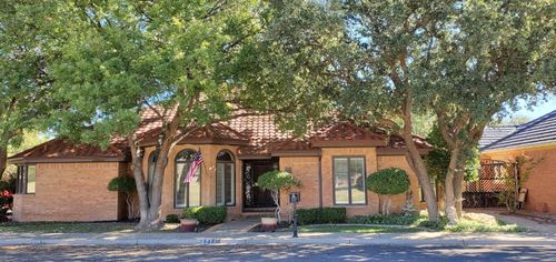 8211 Bourbon St, Lubbock, TX, 79424-4007 | Card Image