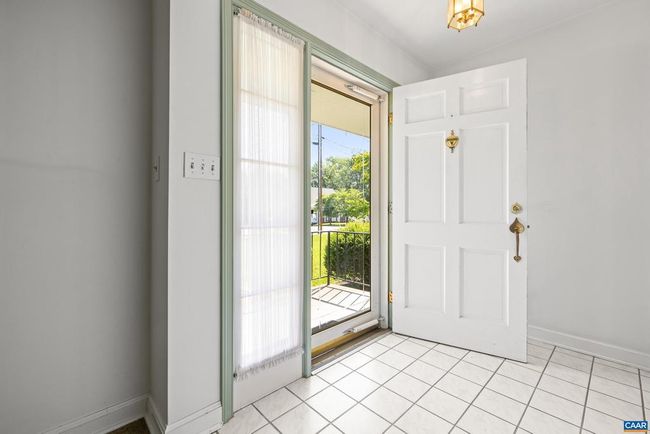 608 Davis Ave, House other with 3 bedrooms, 3 bathrooms and null parking in CHARLOTTESVILLE VA | Image 12