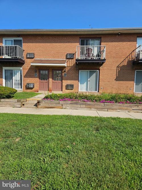 135-777 Cherry Tree Rd, UPPER CHICHESTER, PA, 19014-2452 | Card Image