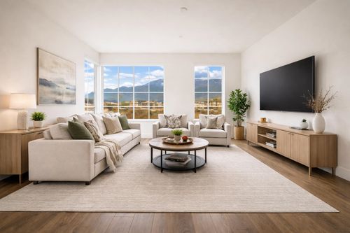 38035 Helm Way, Squamish, BC, V8B2A1 | Card Image