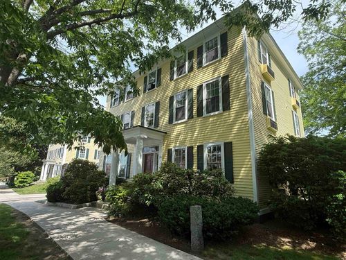 14 Front Street, Exeter, NH, 03833 | Card Image