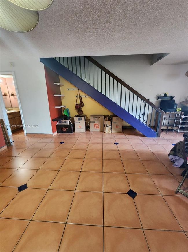 12320 - 12320 Nw 11 Th Ct, Townhouse with 2 bedrooms, 2 bathrooms and null parking in Pembroke Pines FL | Image 4