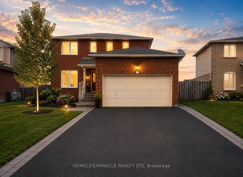 67 Livingstone St W, Barrie, ON, L4N7J2 | Card Image