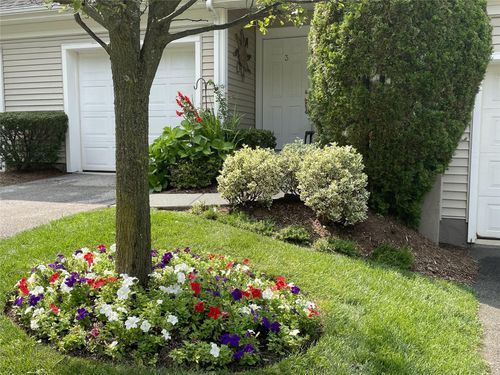 3 Underhill Dr, Pomona, NY, 10970-2668 | Card Image