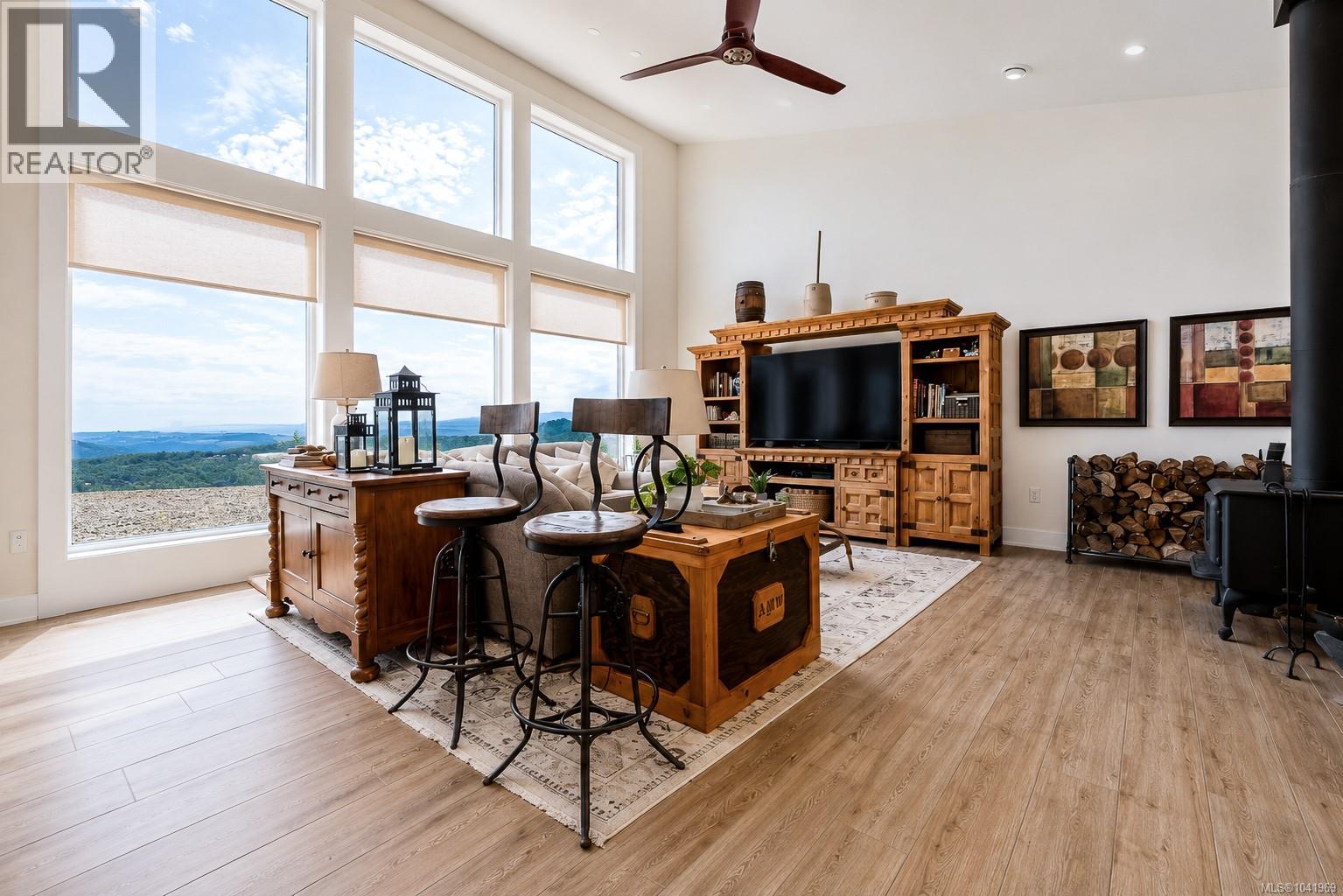 Residential in Shawnigan Lake 3