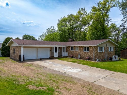 316 Opre Ave, Grove City, PA, 16127-1852 | Card Image