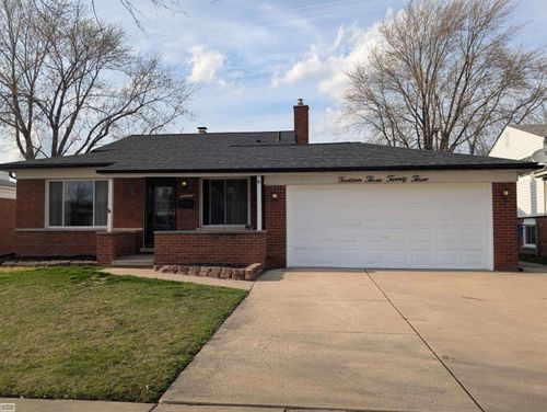 14323 Melva Dr, Warren, MI, 48088-6066 | Card Image