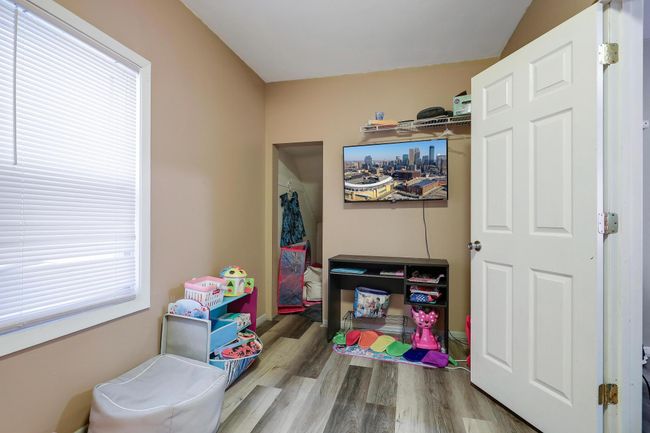 8710Photography-Web-Friendly-483-Como-Avenue-Saint-Paul-MN-55103-30.jpg | Image 30